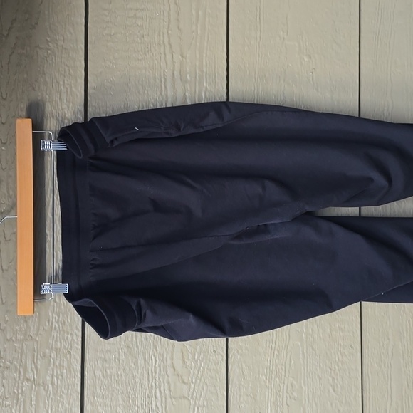 Torrid Warner Bros. Corpse Bride Jogger - French Terry Skulls Black - Picture 11 of 13